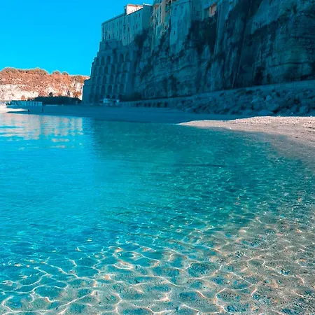 Aramoni Bed & Breakfast 3*