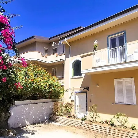 Bed & Breakfast Aramoni 3*