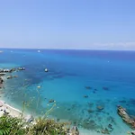 Couette-café Aramoni 3*
