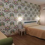 Couette-café Aramoni Zambrone