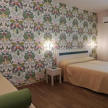 Couette-café Aramoni Zambrone