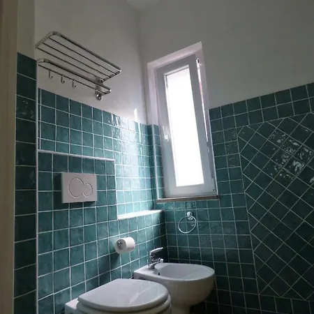 Aramoni Frühstückspension 3*