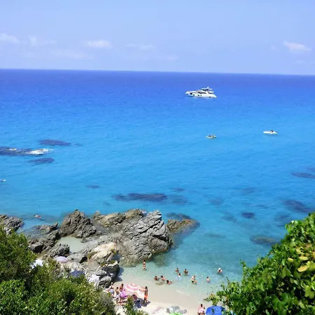 Aramoni 3*