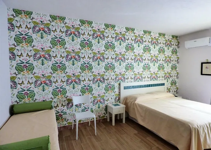 Aramoni Alojamento de Acomodação e Pequeno-almoço Zambrone